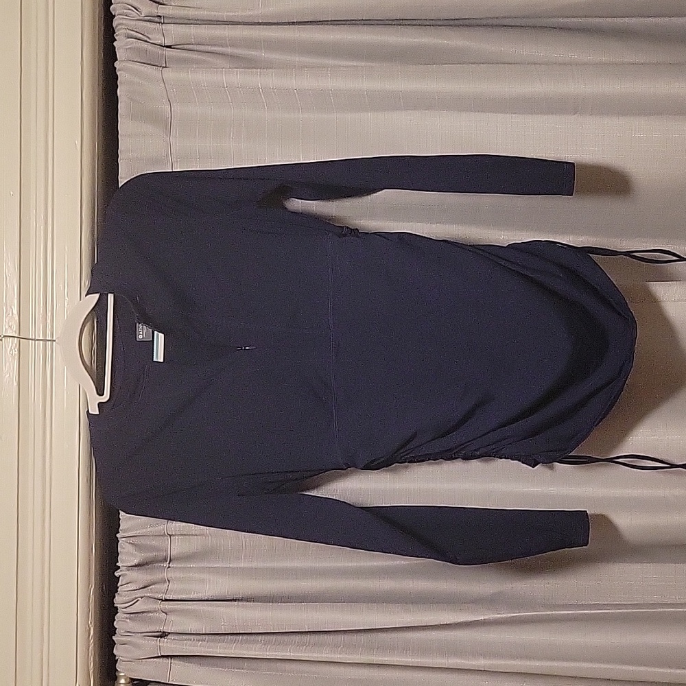 Athleta rash guard